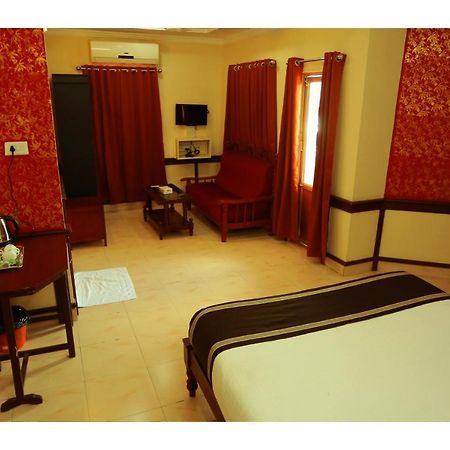 Corridor Calicut Airport Hotel Kondotty Esterno foto