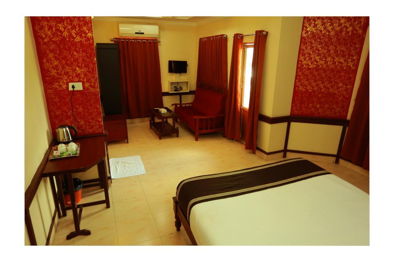 Corridor Calicut Airport Hotel Kondotty Esterno foto